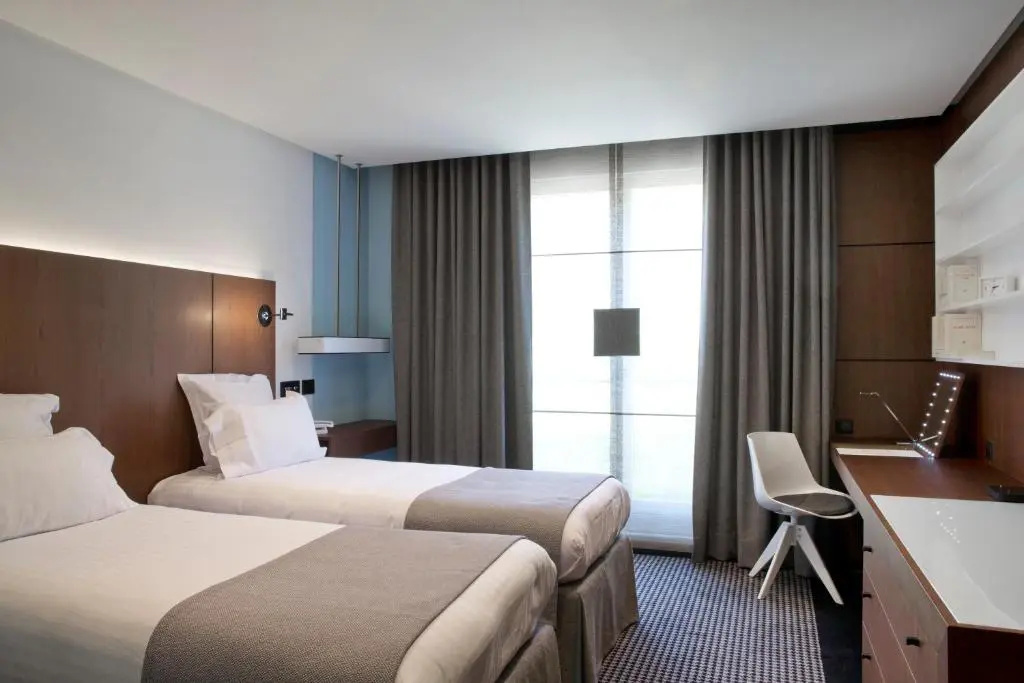 Deluxe Double room (twin beds)