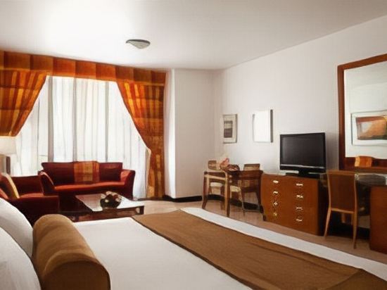 Golden Sands Hotel Apartments
