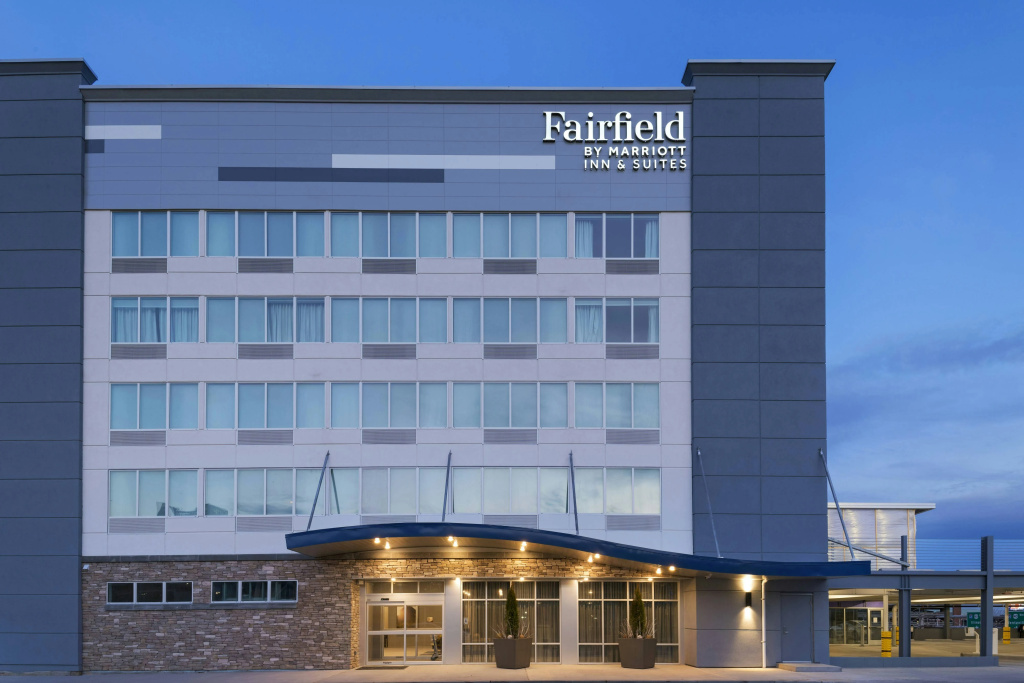 Fairfield Inn & Suites by Marriott St. Louis Downtown