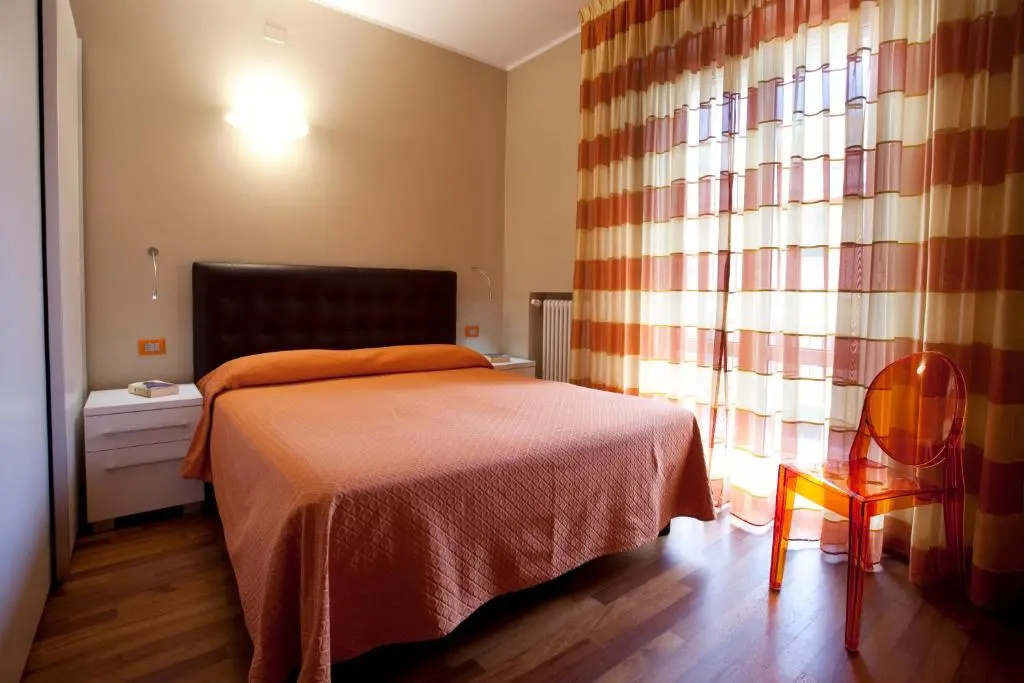 Comfort Double room (full double bed)