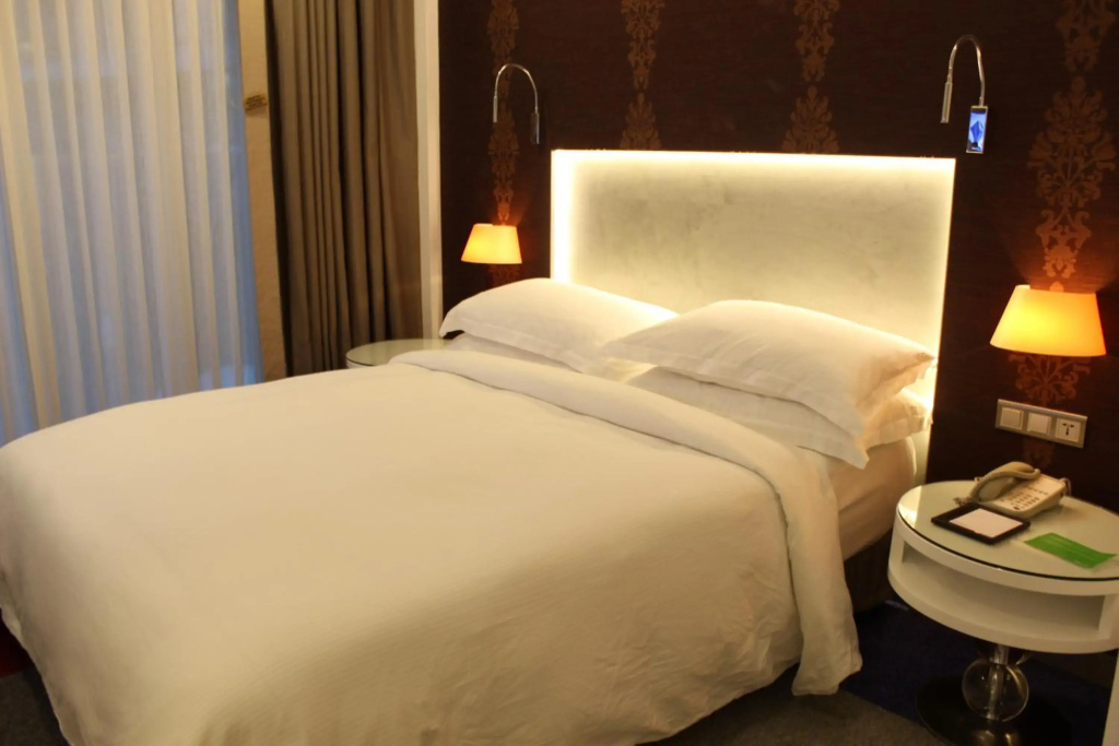Burgu Arjaan by Rotana Hotel - Général