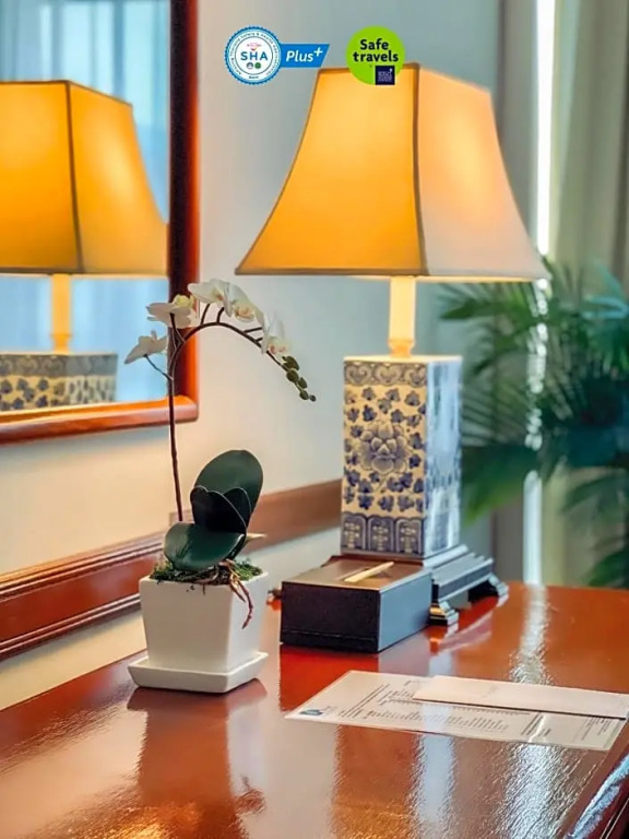 Люкс Executive в Отель Royal Phuket City Hotel