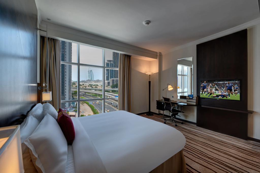 Отель Radisson Blu Barsha Heights — фото