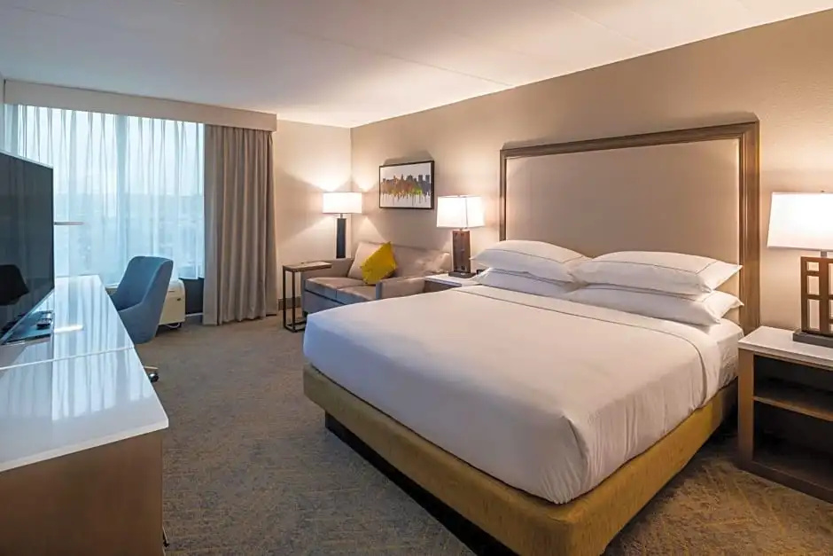 DoubleTree by Hilton Madison East - Chambres