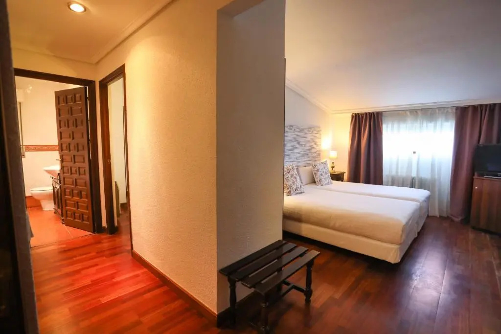 Hotel Conde Rodrigo II by eme hoteles - Chambres