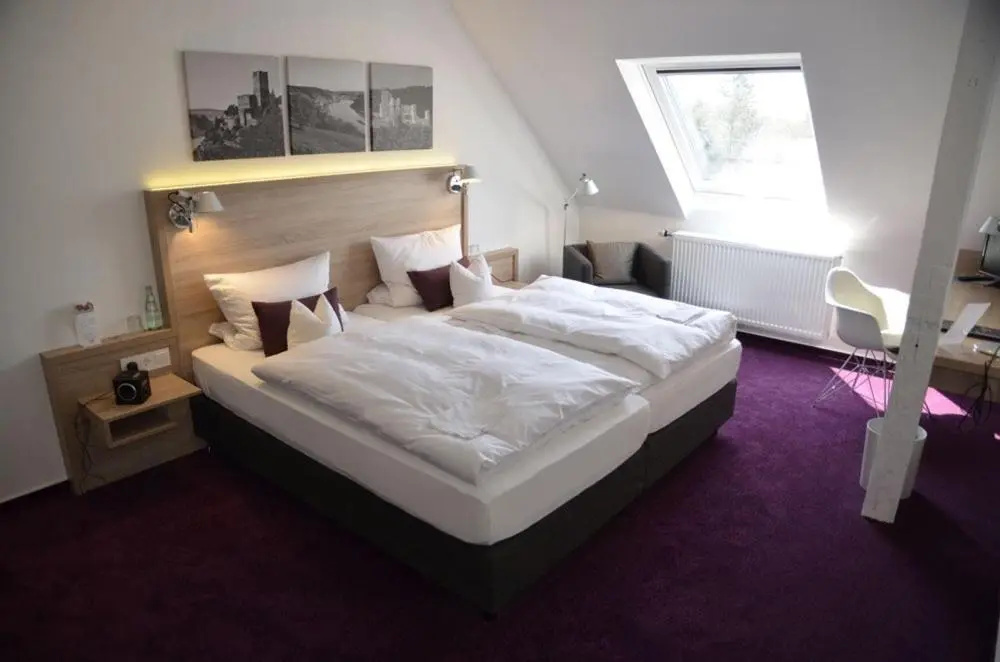 Comfort Double room (full double bed)