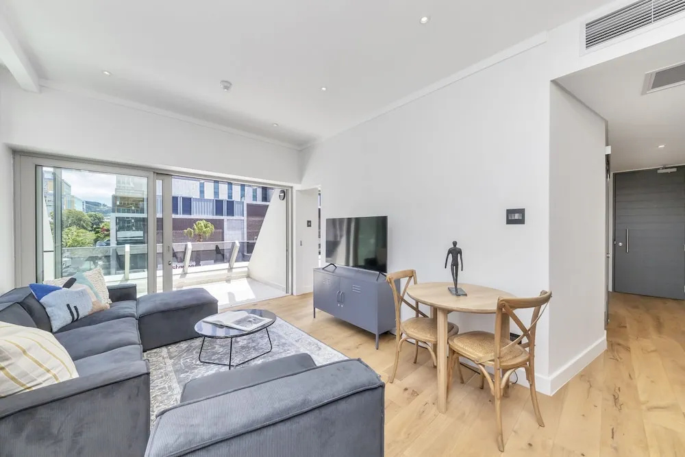 Apartment with balcony