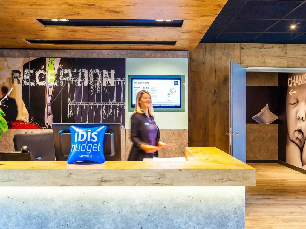 Voir la photo 2 — ibis budget Sens