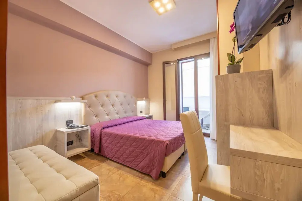 Economy Double room with balcony (full double bed)