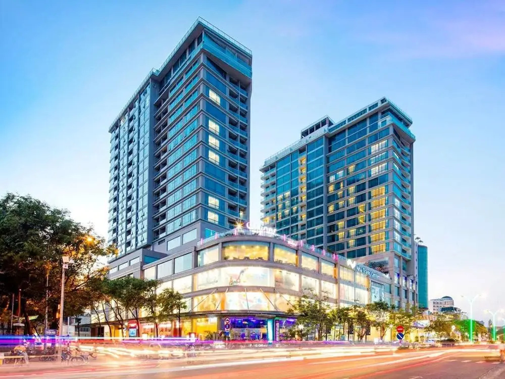 Khách Sạn Hoàn Cầu