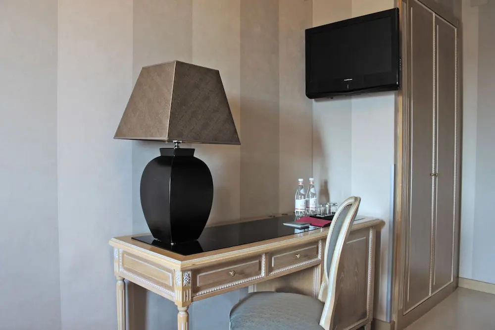 C-hotels Ambasciatori Hotel - Chambres