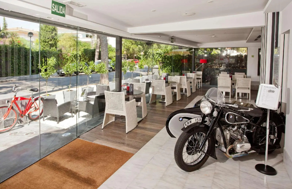 Hotel photo 25