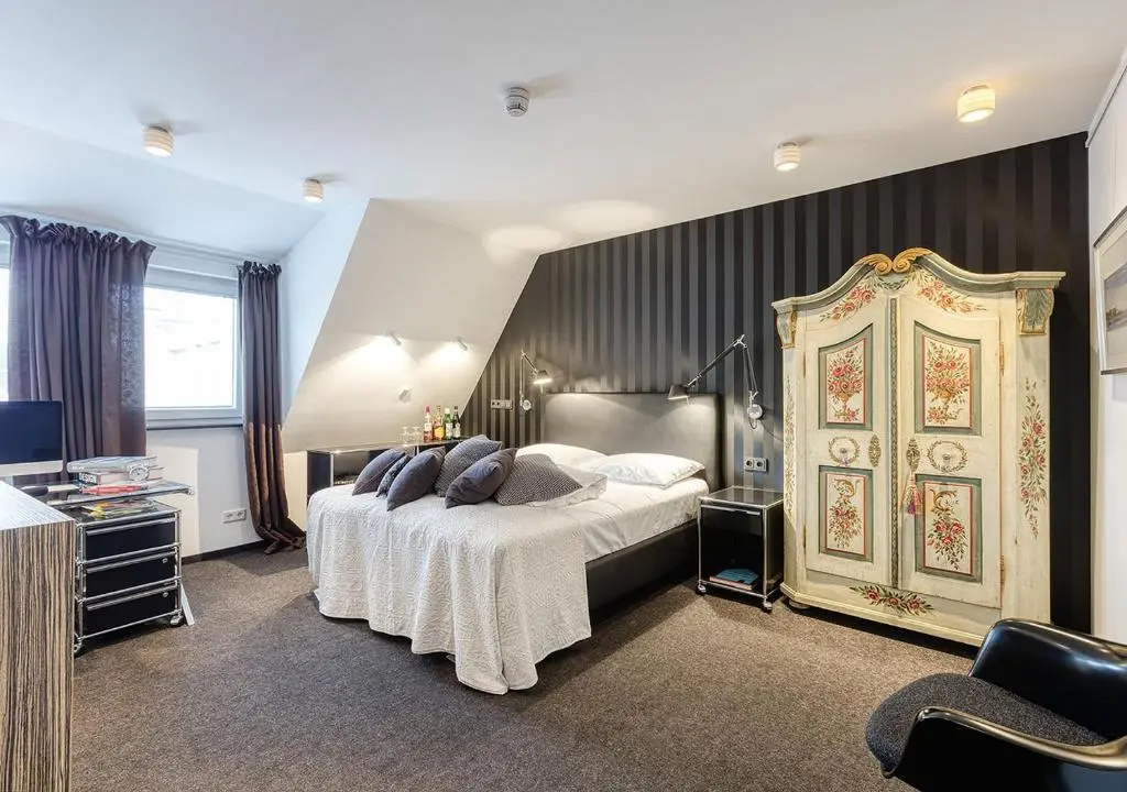 Standard Double room (full double bed)