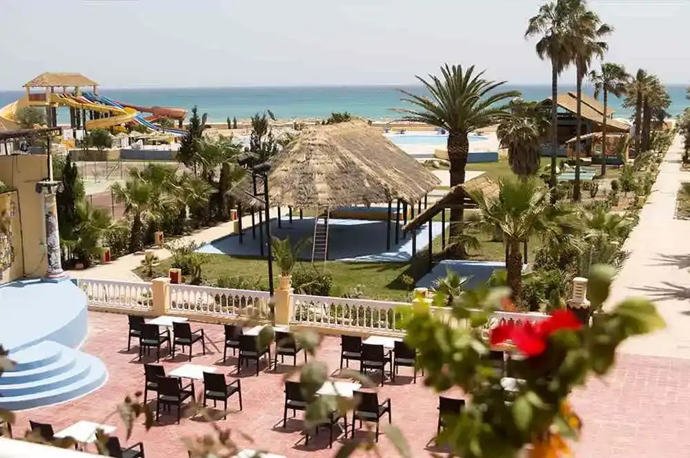 Hotel Hawai Beach Club