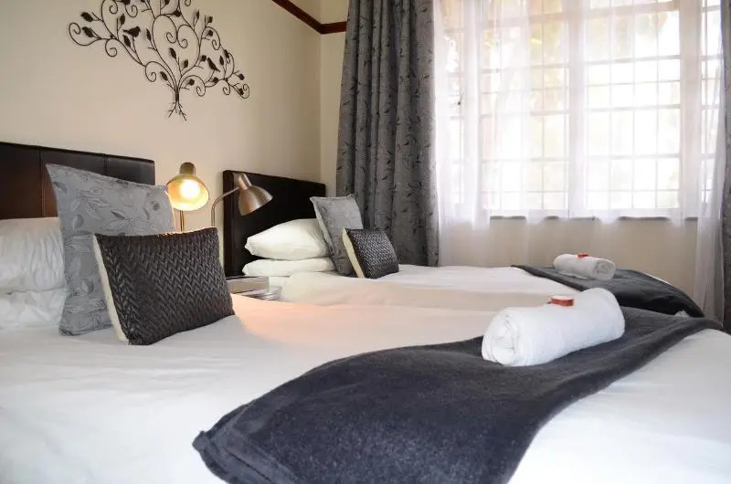 2 Bedrooms Standard Double room (twin beds)