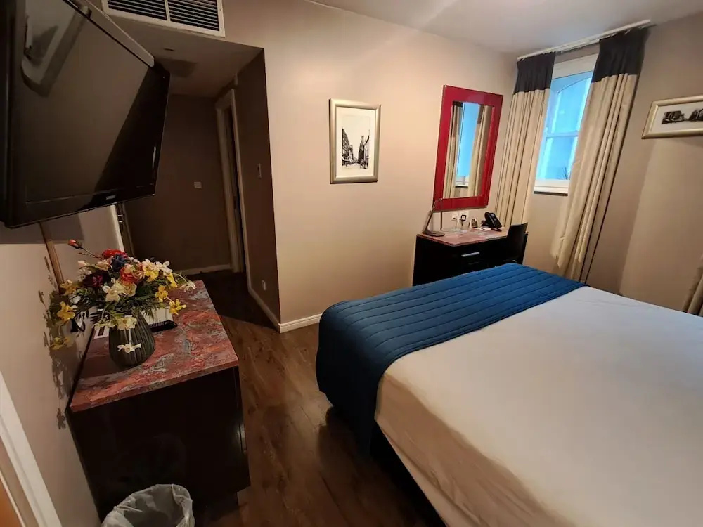 Royal Hotel Cardiff by Belvilla - Chambres