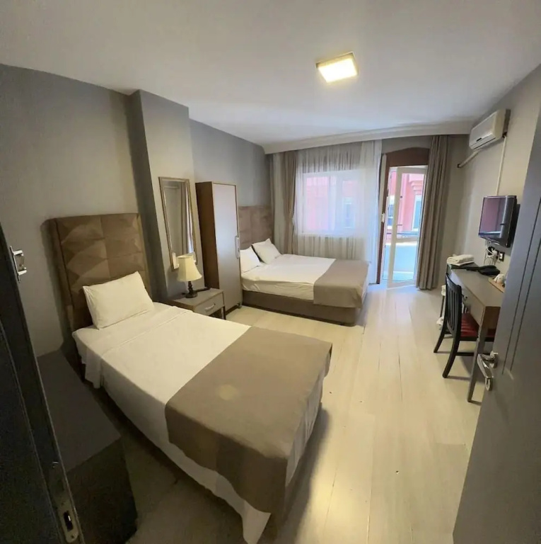 Standard Double Family room (full double bed)