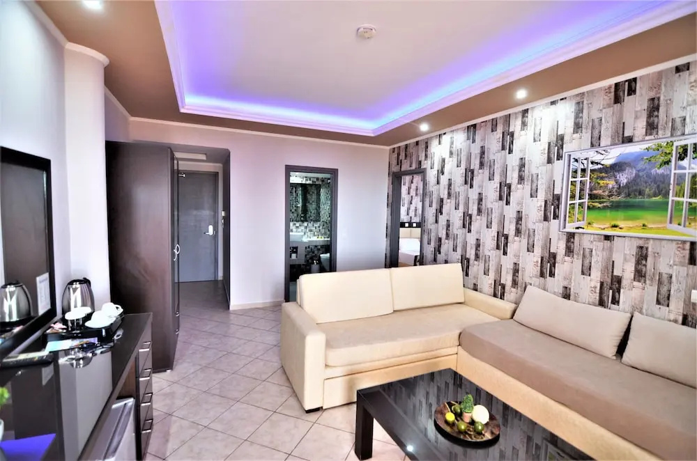 Superior Family Apartment with balcony and with sea view
