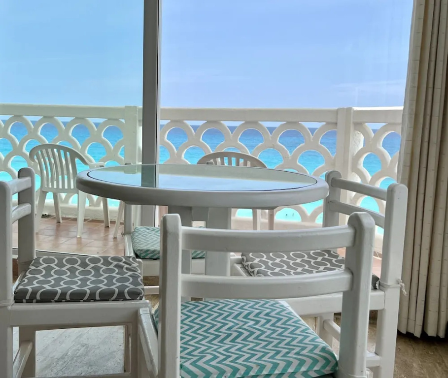 Ocean View Apartments – Increíble