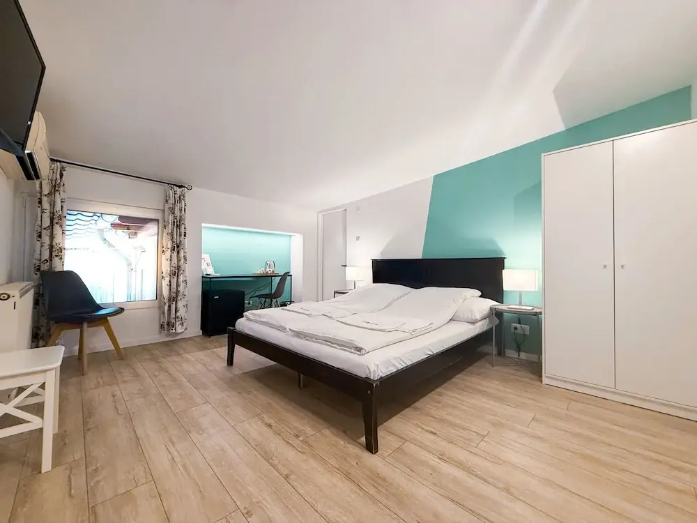 Standard Double Attic room (full double bed)