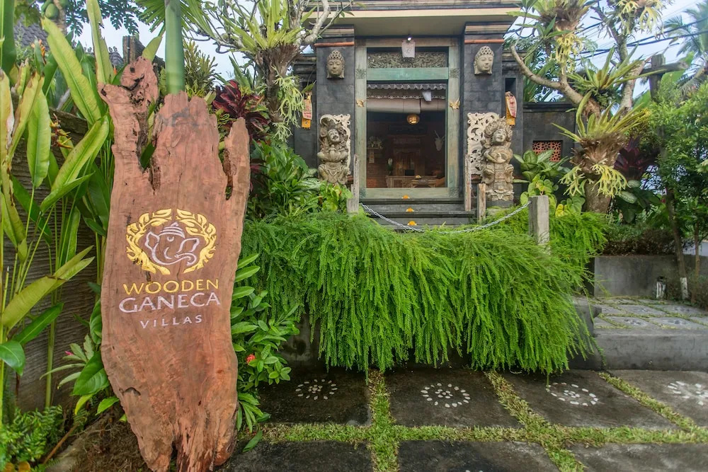 Wooden Ganeca Villas by GenuineHost