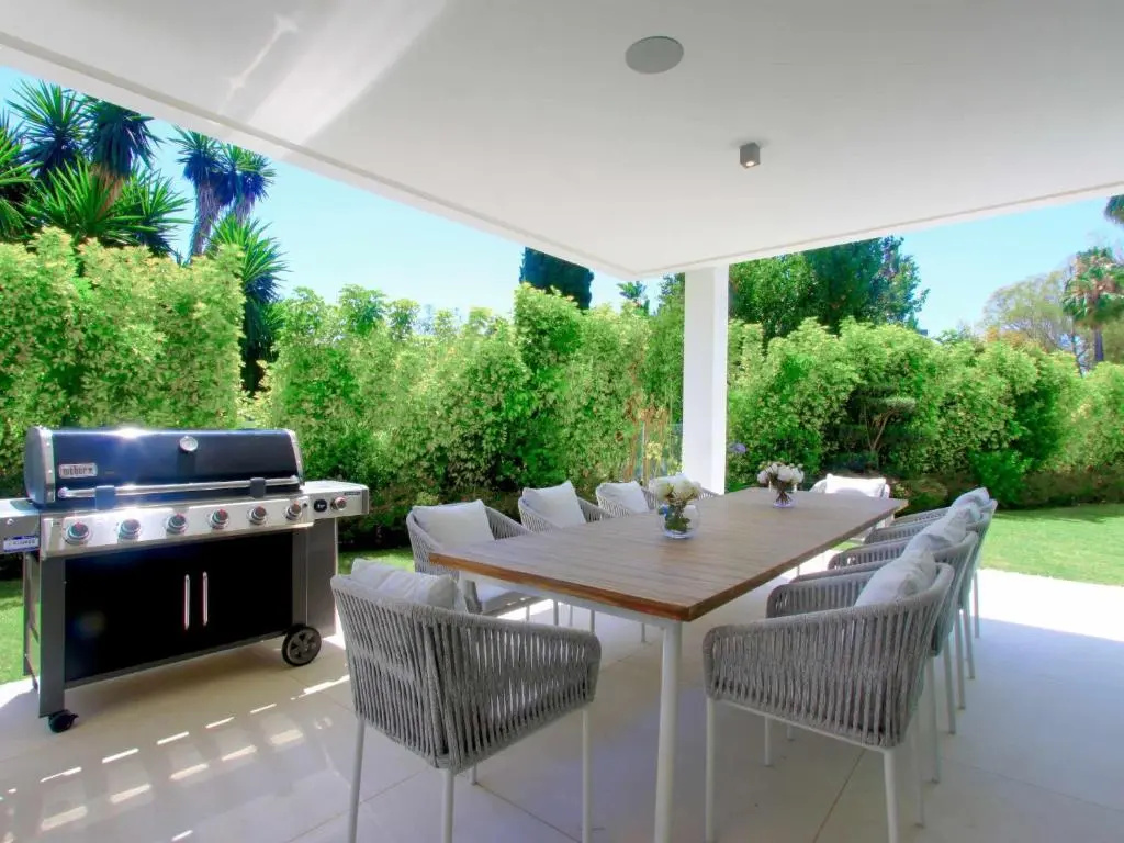 2244 new modern luxury villa in puerto banus