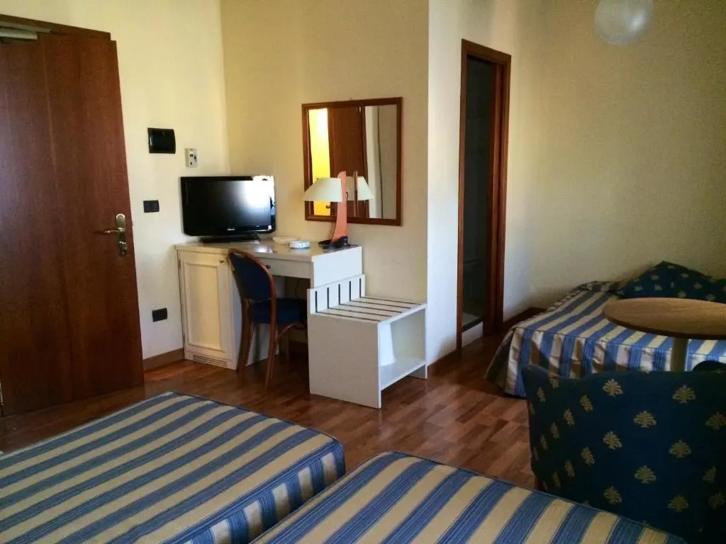 Brennero  Varsavia - Chambres
