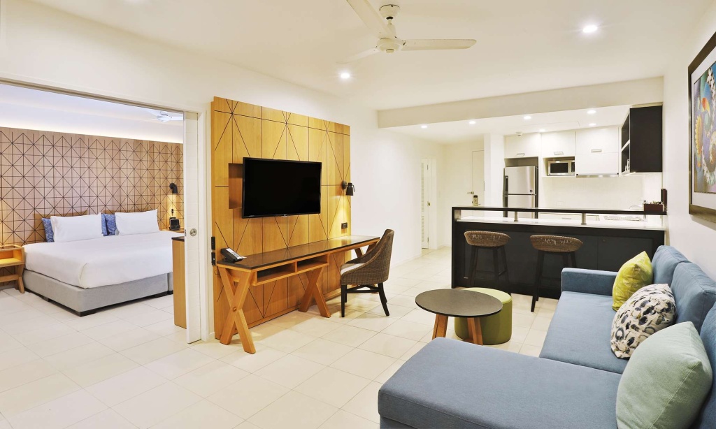 2 Bedrooms Suite with garden view