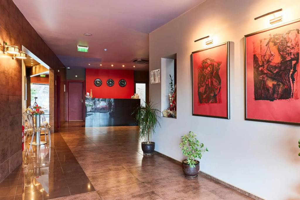 Hotel photo 11