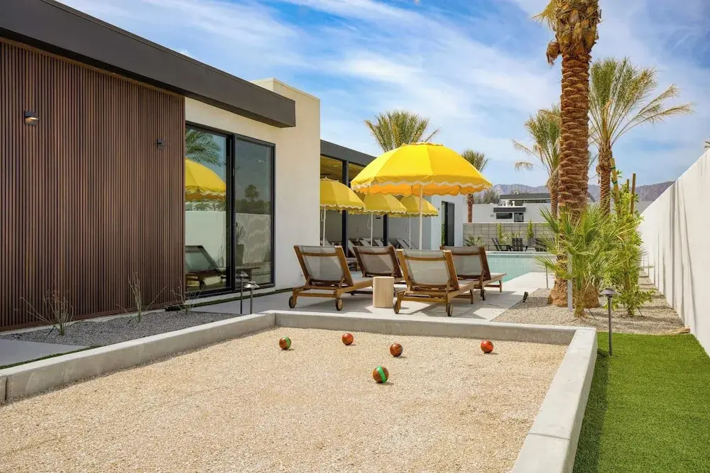 Sleeps 32 2 Villas, Pool, Putting Green+bocce Polo Villas Amara by Avantstay