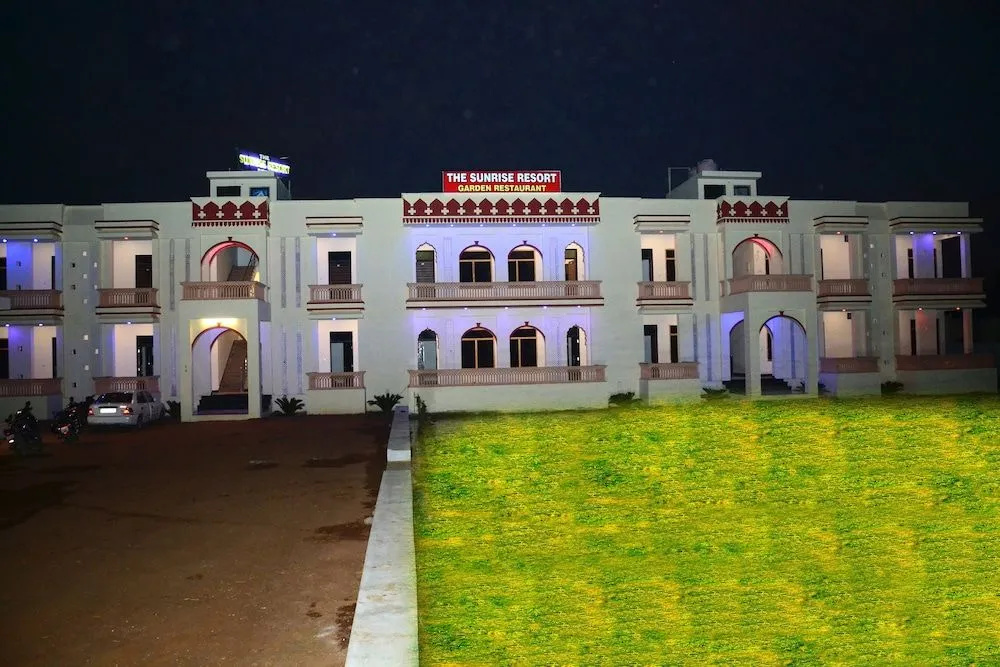 Oyo 30275 The Sunrise Resort Pushkar