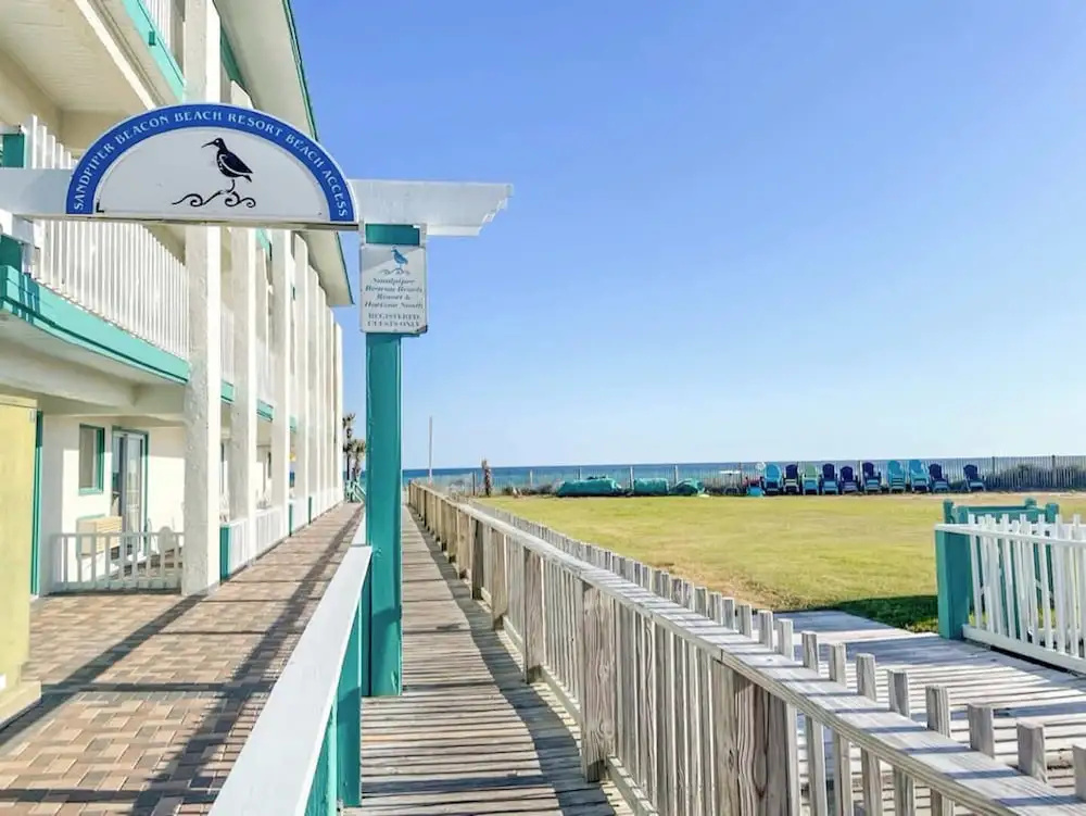 Horizon South 75C Resort-style