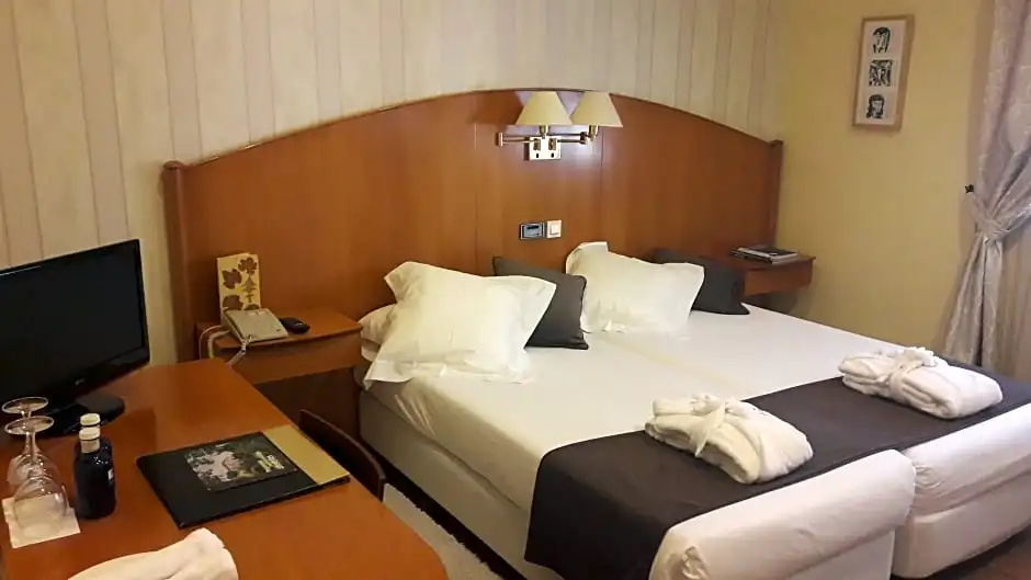 Rusticae Hotel LEstació - Chambres