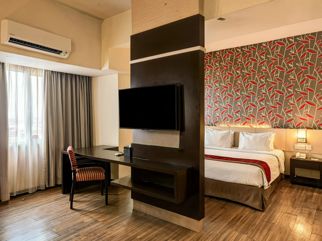 Solo Paragon Hotel & Residences in Surakarta