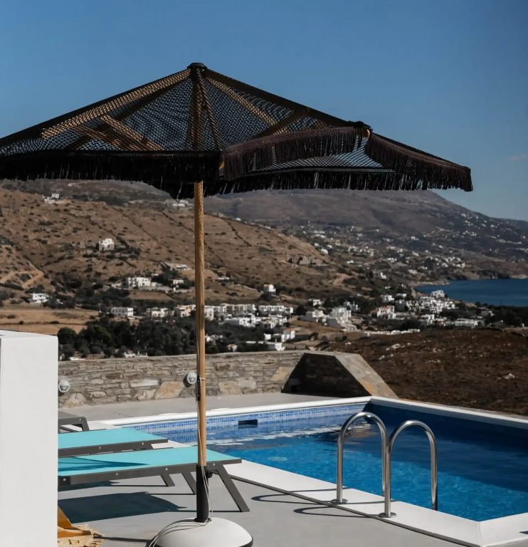 Grand Villa