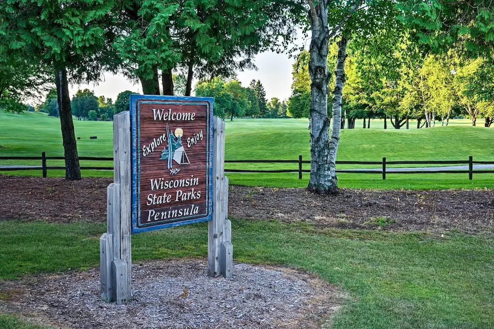 'pine Cottage' Duplex w/ Deck: Walk to State Park!