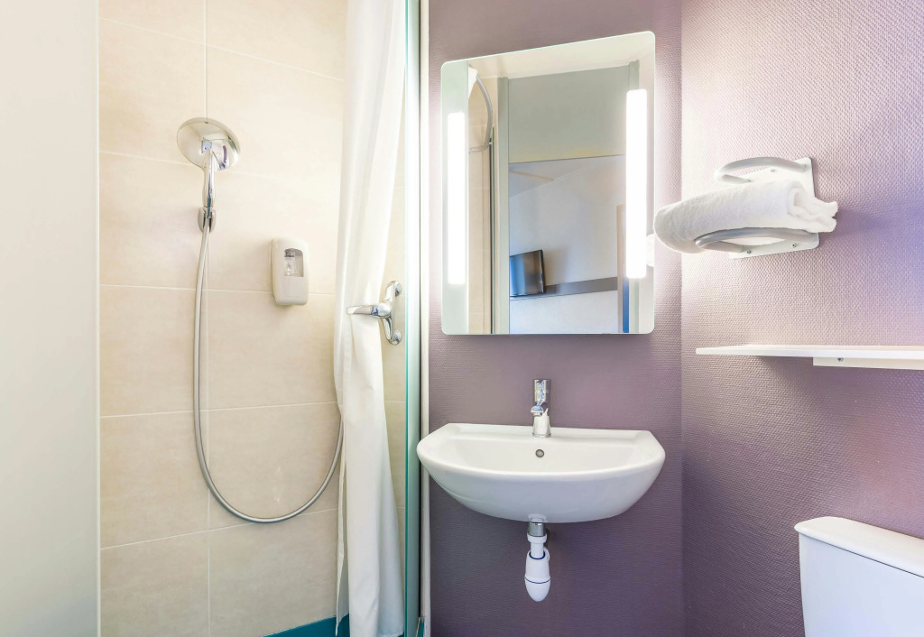 Afficher la photo 8 — B&B HOTEL Tours Nord 2 La petit Arche