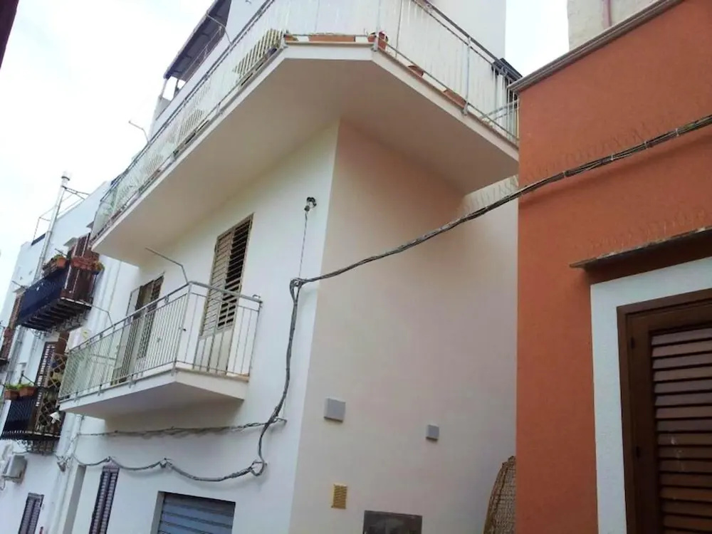 2 bedrooms appartement at Castellammare del Golfo 100 m away from the beach with sea view and wifi