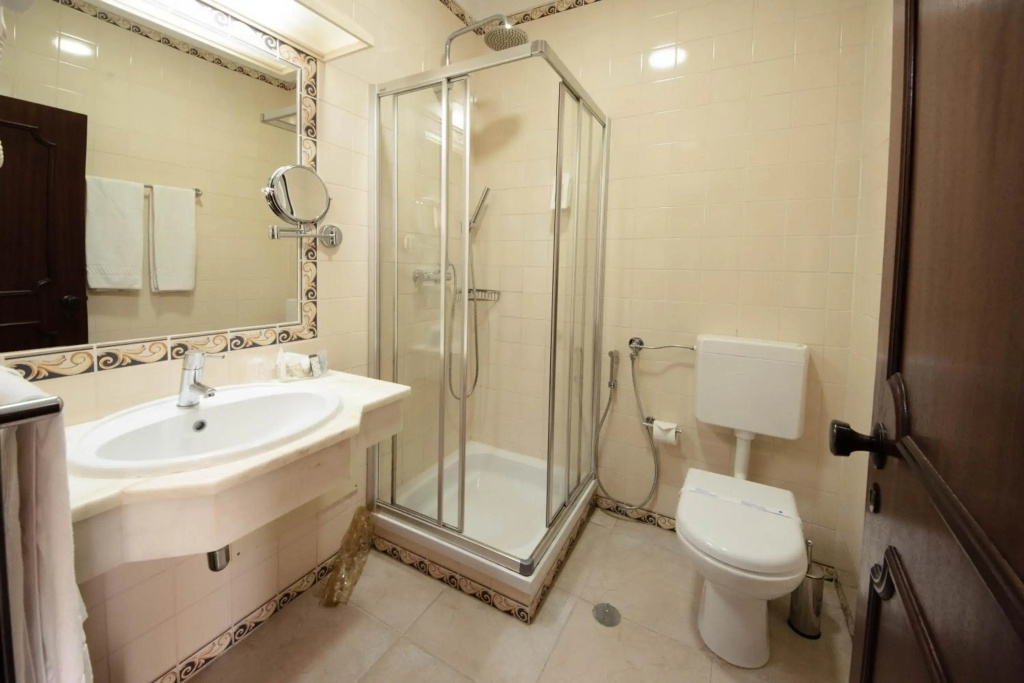 Hotel photo 32