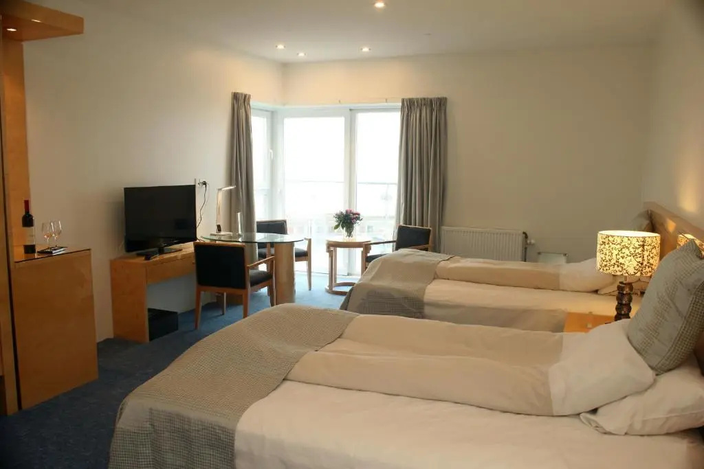Seafront Hotel - Chambres
