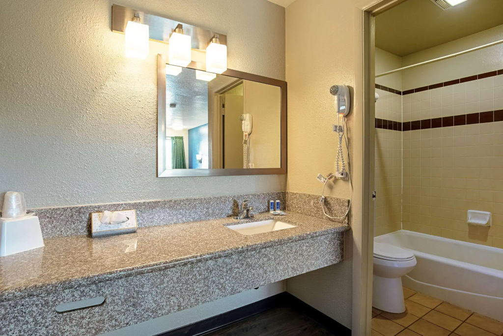 Hotel photo 28