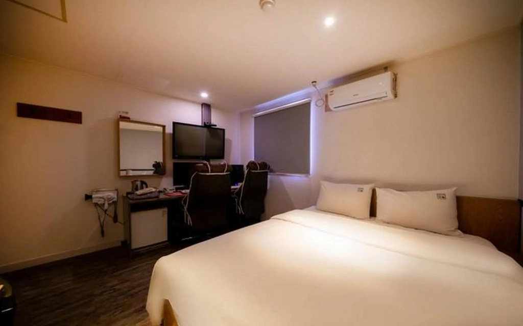 Hotel photo 2