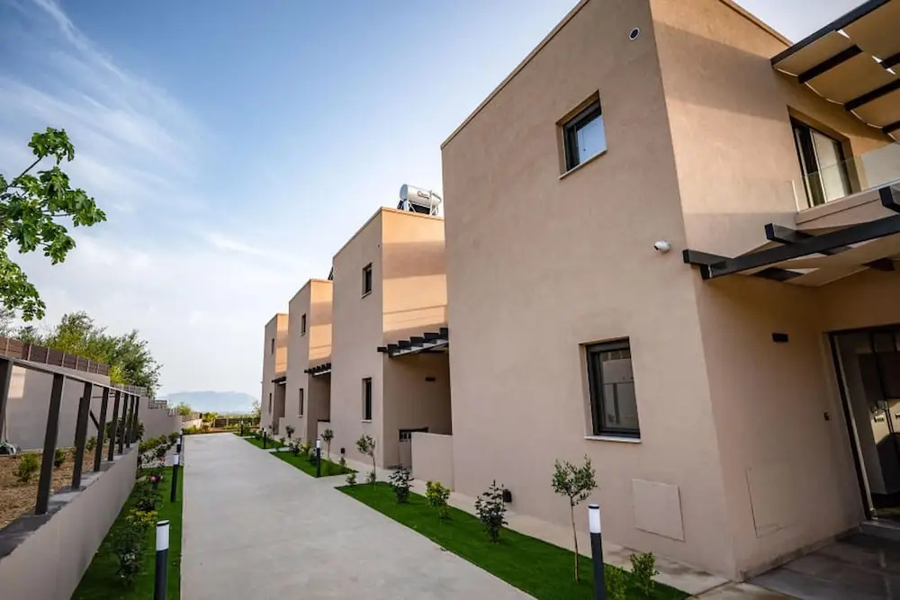Serenity Suites Sea View 2