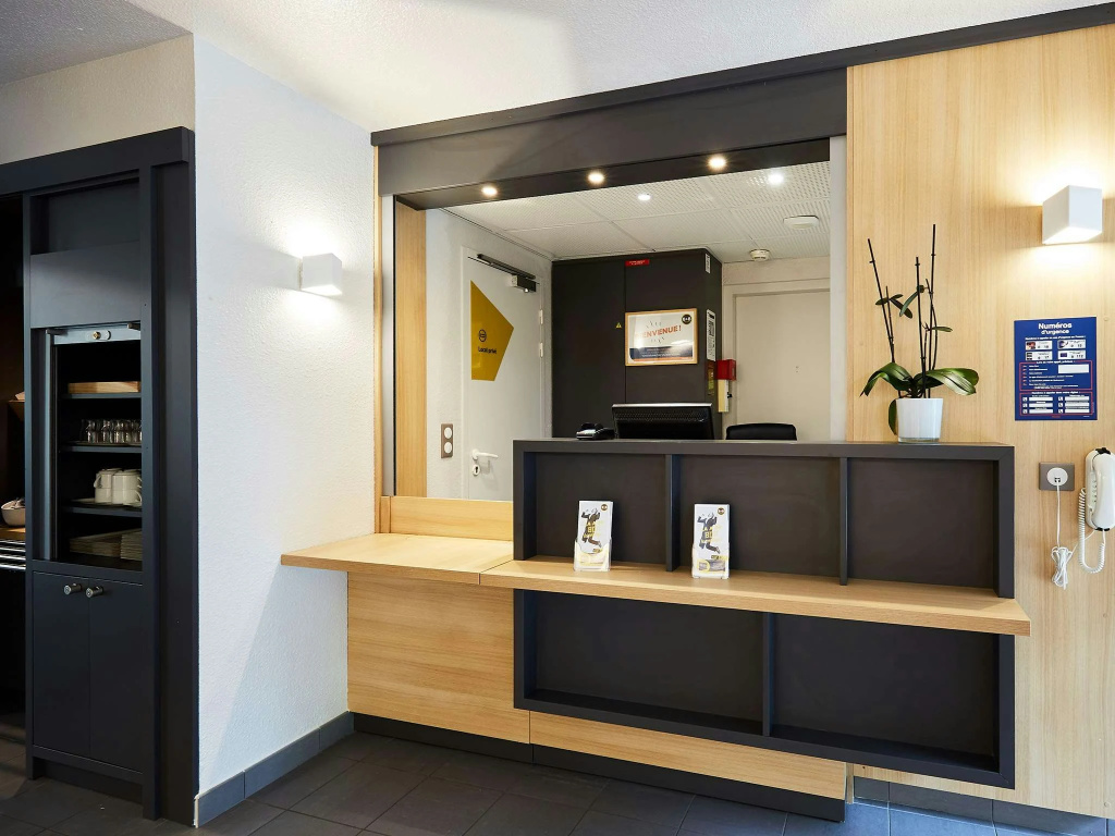 Afficher la photo 6 — B&B HOTEL Cherbourg