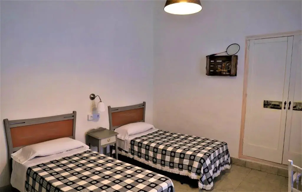 Hostal Montsoliu - Chambres
