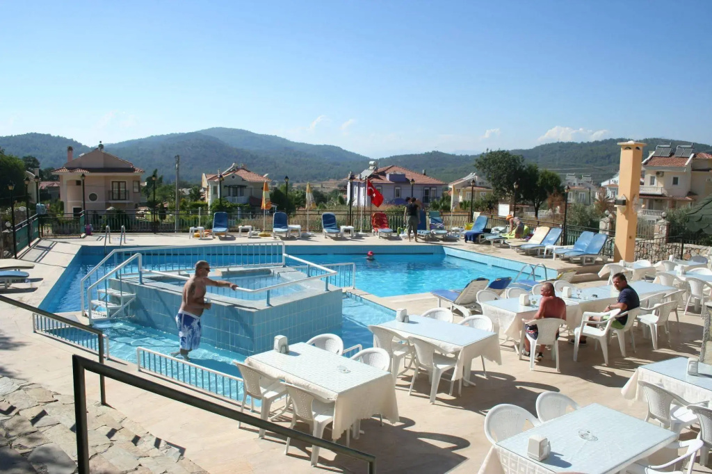 Cypriot Hotel - Général