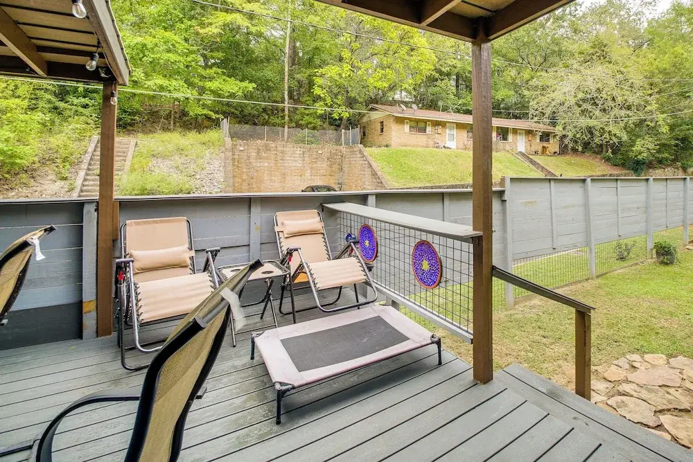 Walk to Bathhouse Row: Dog-friendly Home! — фото 3