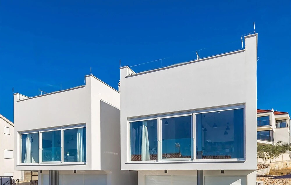 Amazing Home in Njivice With Outdoor Swimming Pool, Wifi and Outdoor Swimming Pool