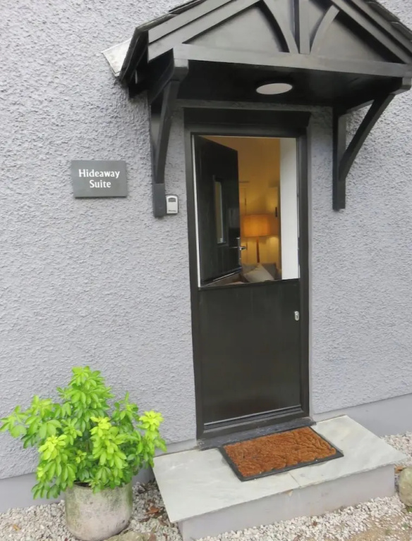 Hideaway Suite