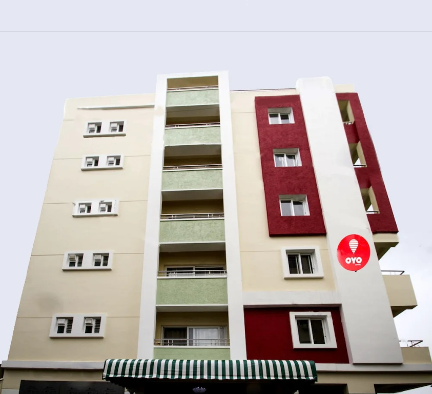 The Royal Nest By OYO Rooms